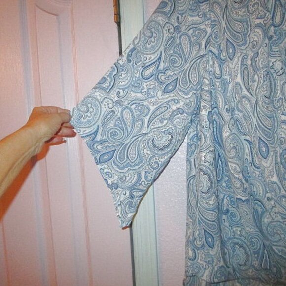 Catherines PAISLEY Chiffon Size 1X BLOUSE Tunic TOP Flowy FAUX WRAP High Low - Picture 3 of 10